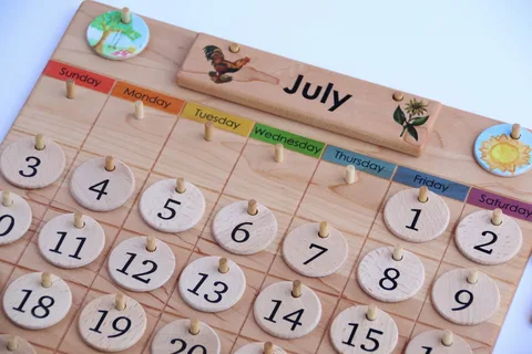 montessori wooden calendar