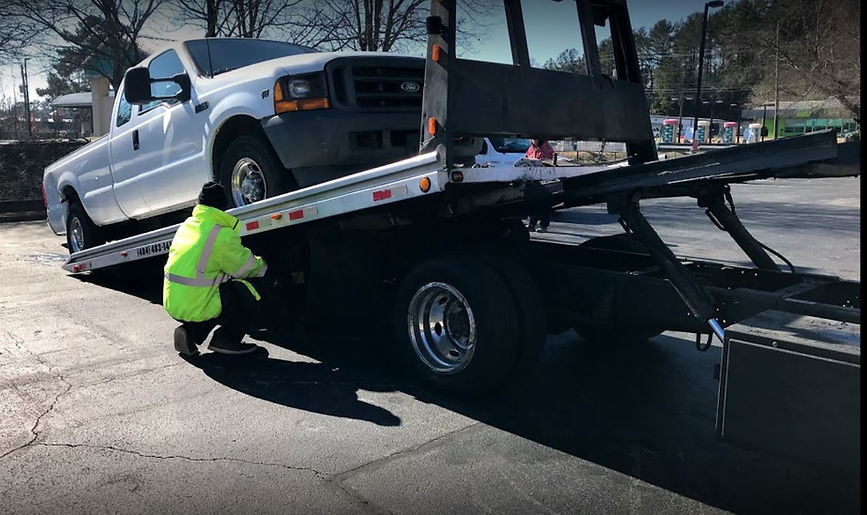 Why You Should Check Your Tires Before Every Long Drive