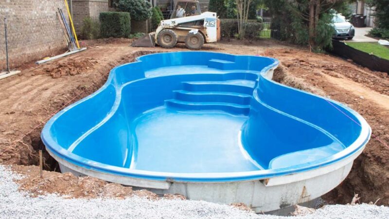 Fiberglass-Swimming-Pool-Manufacturers-in-India-800x450