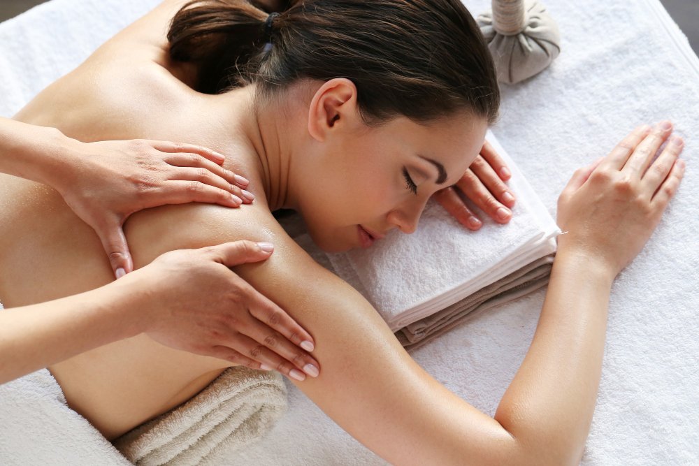 How Can a Sports Massage Seattle WA Improve Athletic Performance?