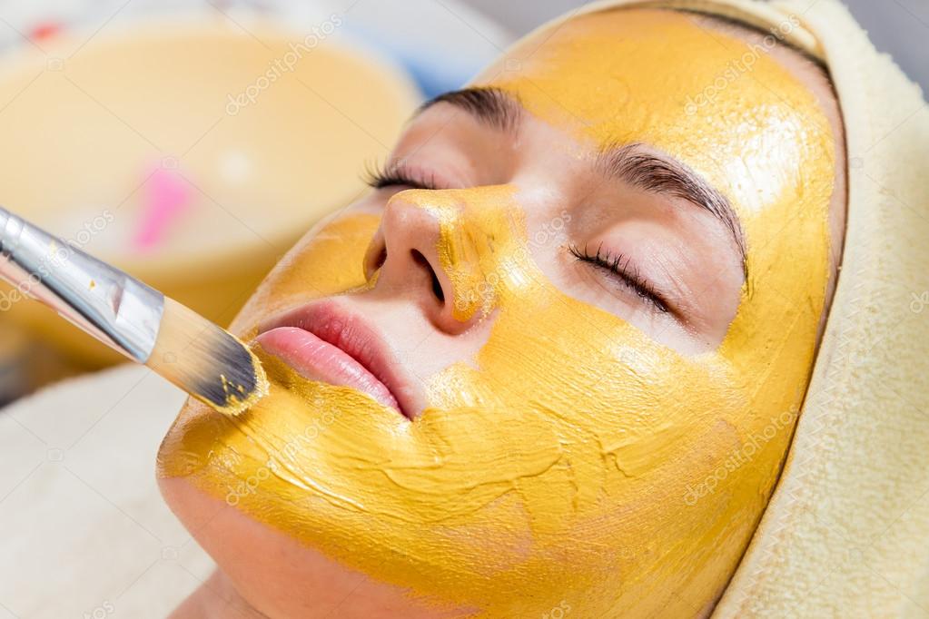 Express Facials Services in Lithonia