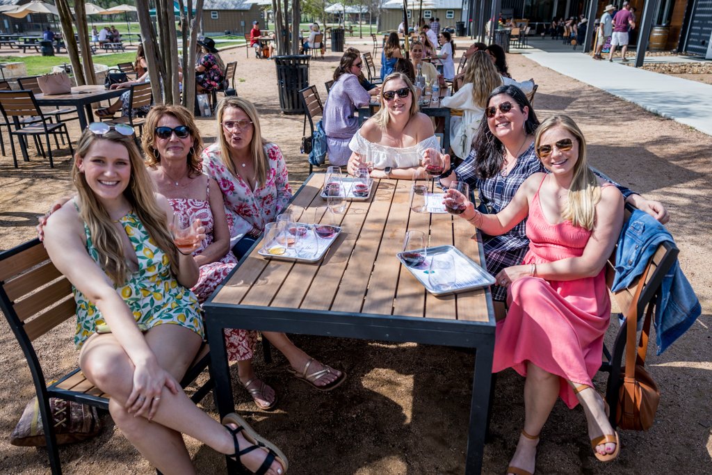 Johnson City Wineries Tour