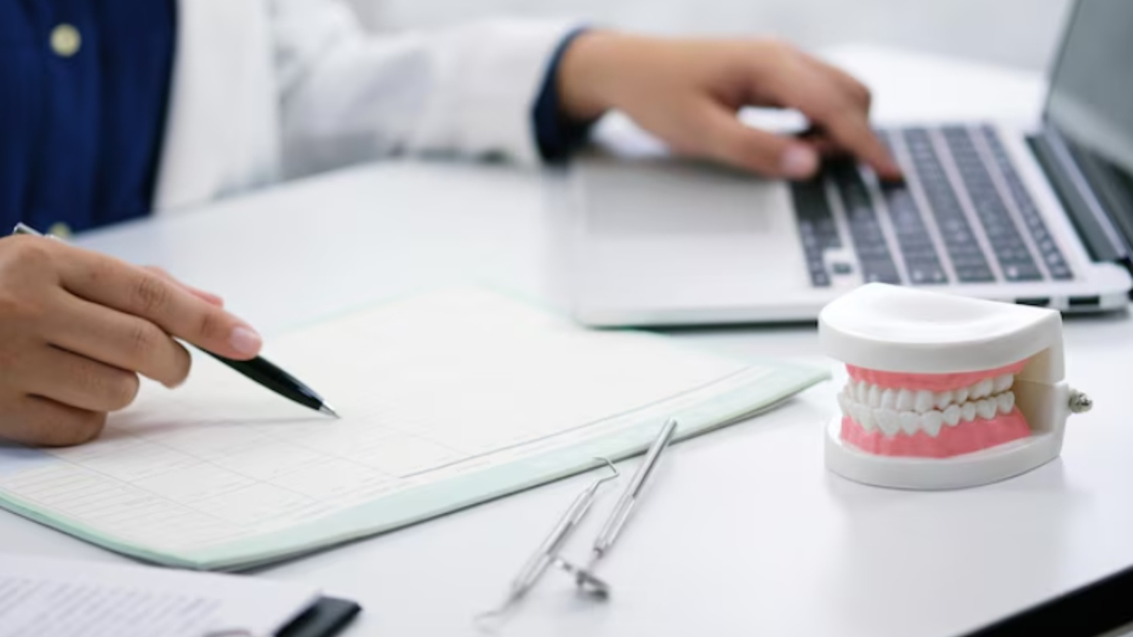How to Master PPO Fee Negotiations for Your Dental Practice