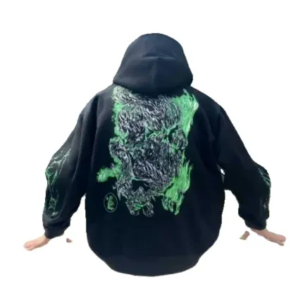 Hellstar: The Streetwear Phenomenon Redefining Urban Fashion