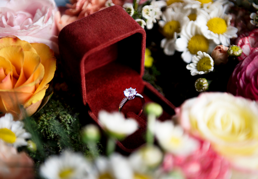 solitaire engagement rings