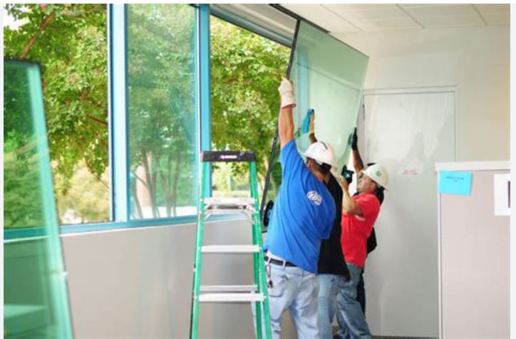 glass repair service