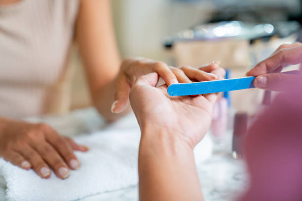 nail salon for night out