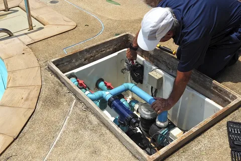 Expert Swimming pool repair services in Valley Village, CA