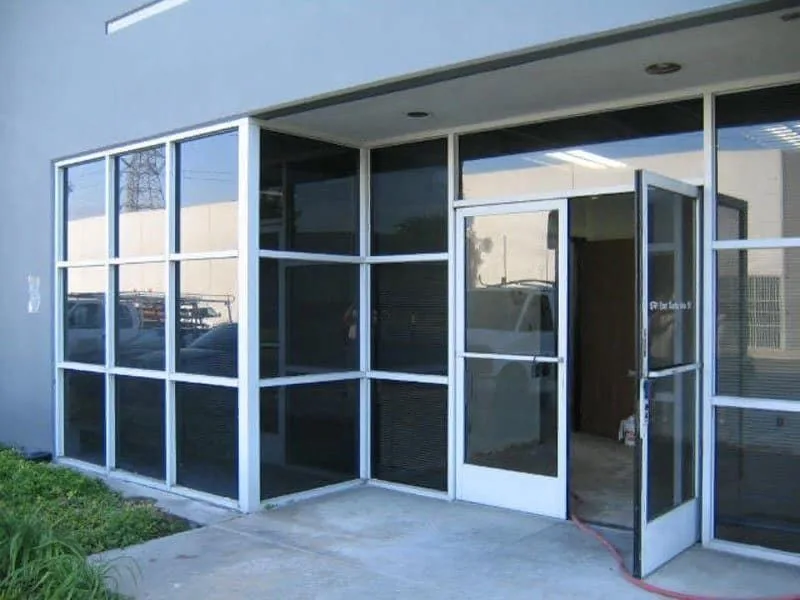 commercial glass repair near me