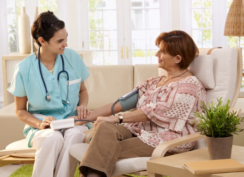 Professional In-Home Health Care for Patients in Seattle