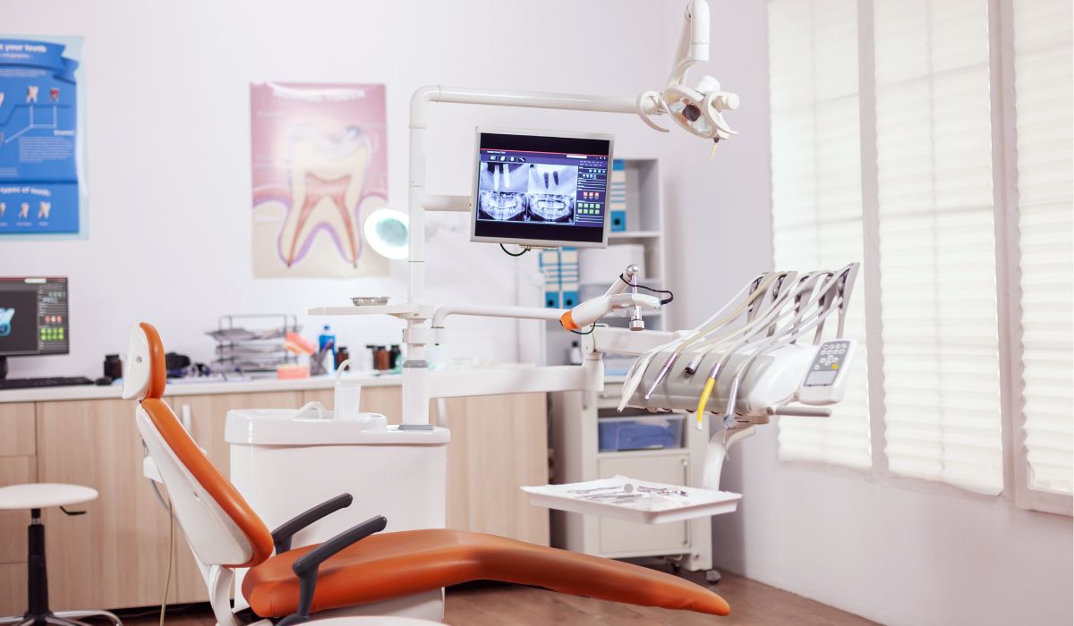 dental clinic in Simi Valley