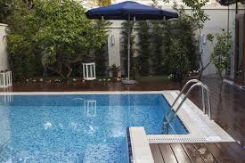 Swimming Pool Builders Near Me